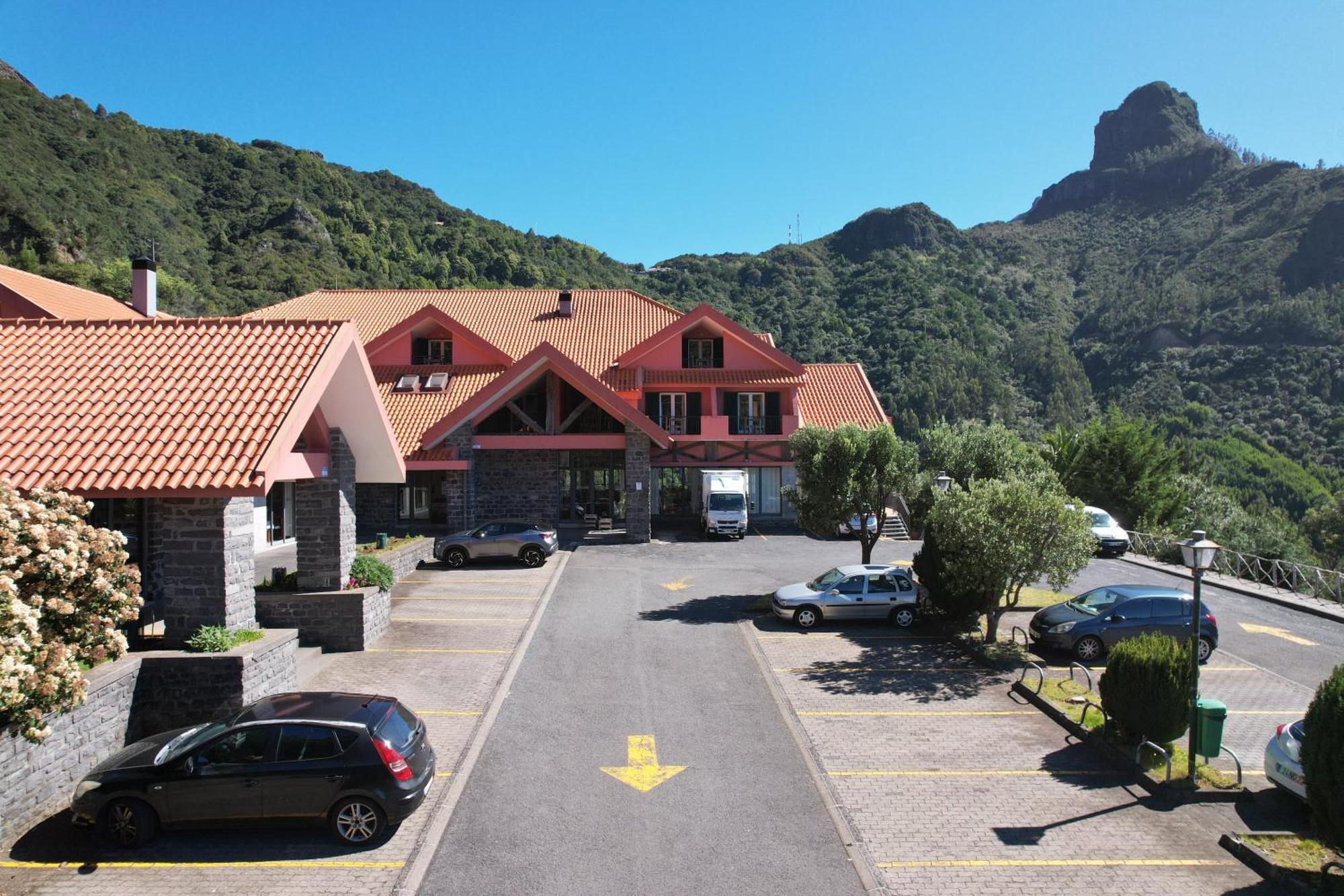 Valley View Hotel Encumeada Senhora do Rosário Exterior photo